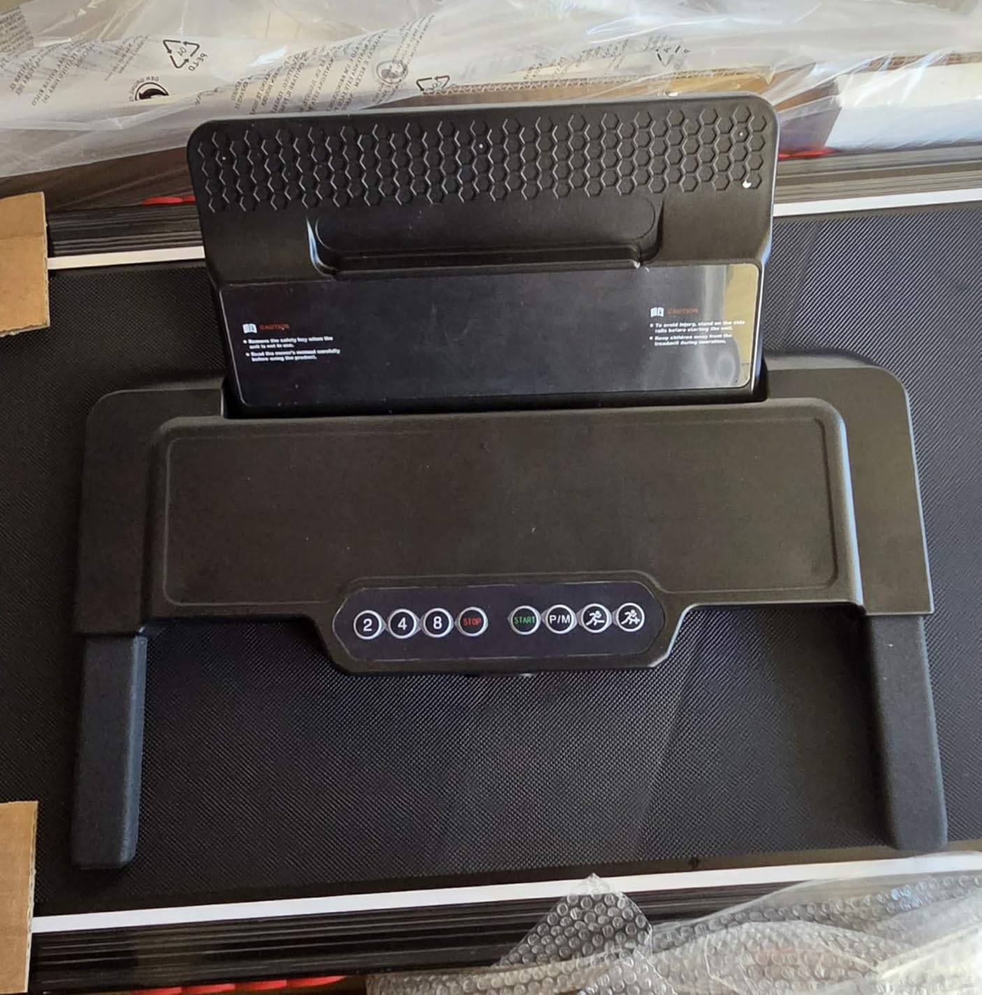 Walking Pad with Incline, 2026 Upgrade Electric Small Walking Pad with Handle Bar, 3.0HP Protable Walking Pad Treadmill with Handles and Incine for Home Small, 0.6-7.6MPH, 350LBS - Customer Photo 2