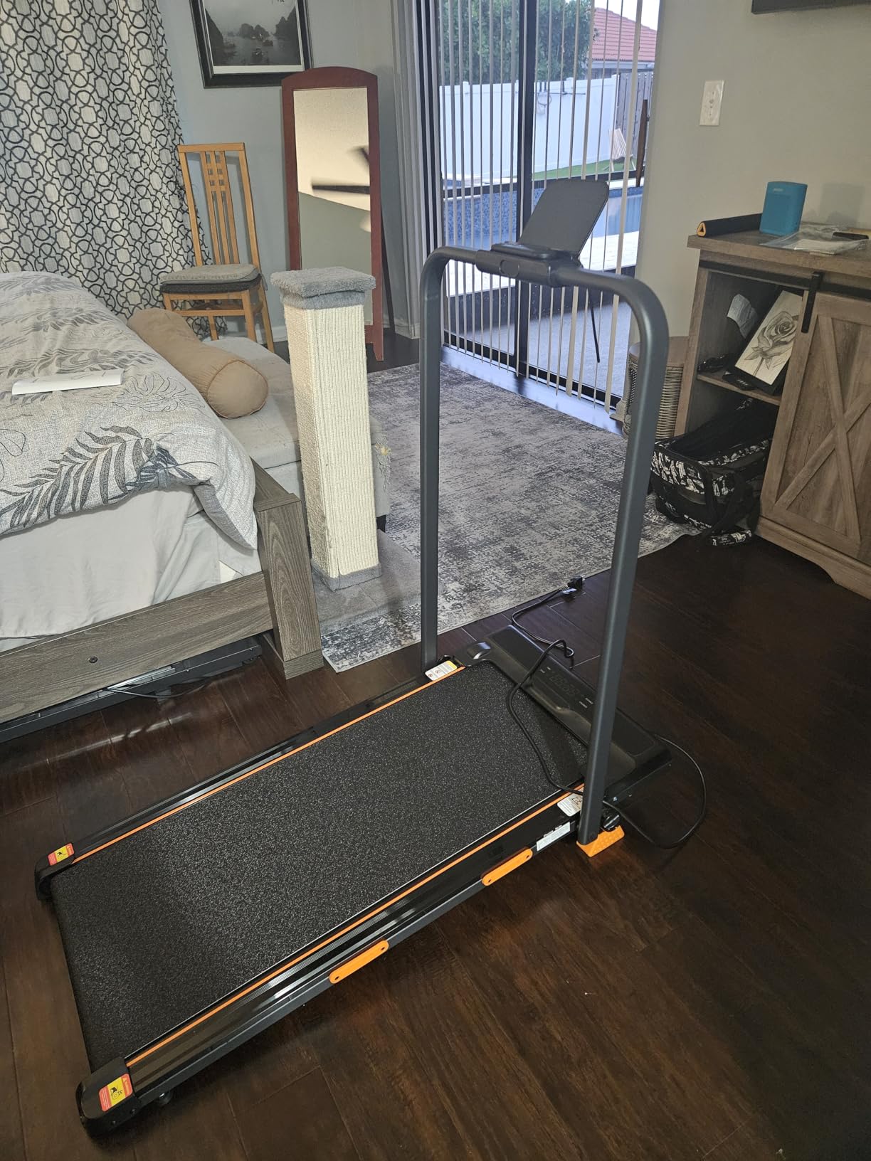 Walking Pad Treadmill with 15% Incline 2.5HP Foldable Under Desk Walking Pad for Home and Offce 300LBS Weight Capacity 0.6-6.2MPH Compact Treadmill with Remote Control - Customer Photo 2